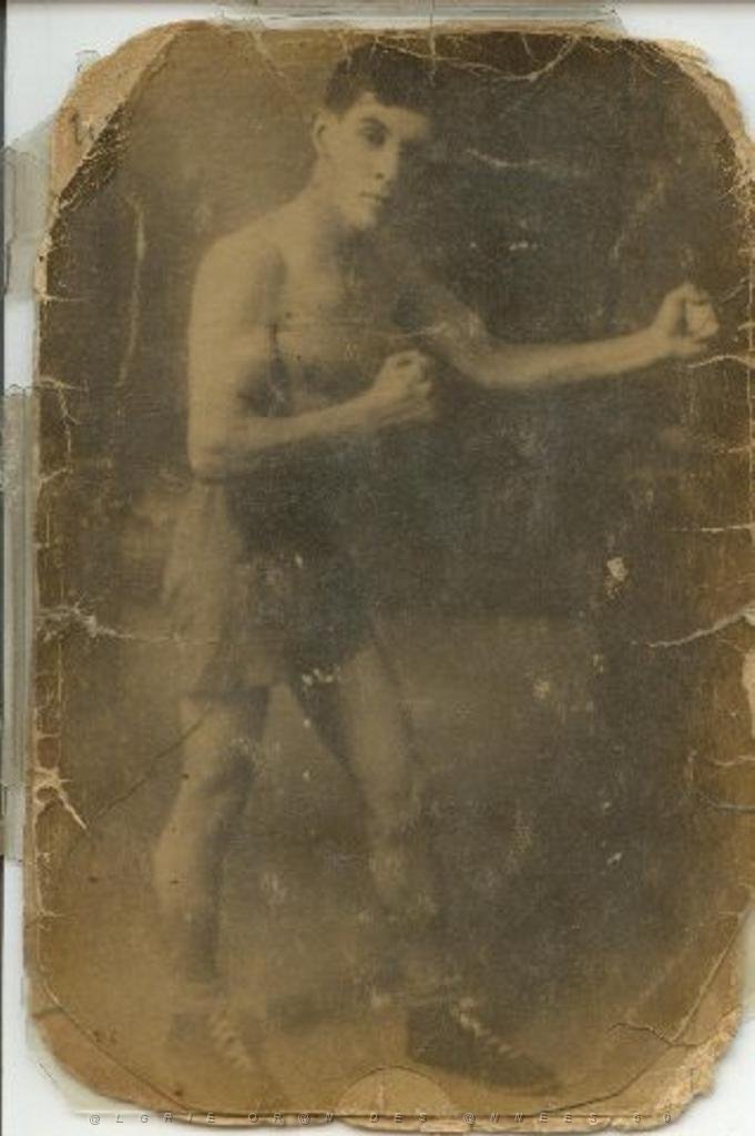 BOXE 19XX SANCHEZ AUGUSTIN 12.JPG